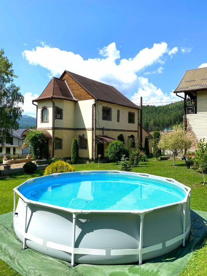 Villa Золото Карпат Jaremtsche Exterior foto